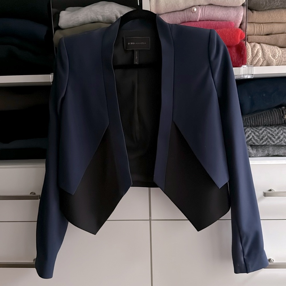 Cropped Navy/Black Colorblock Blazer